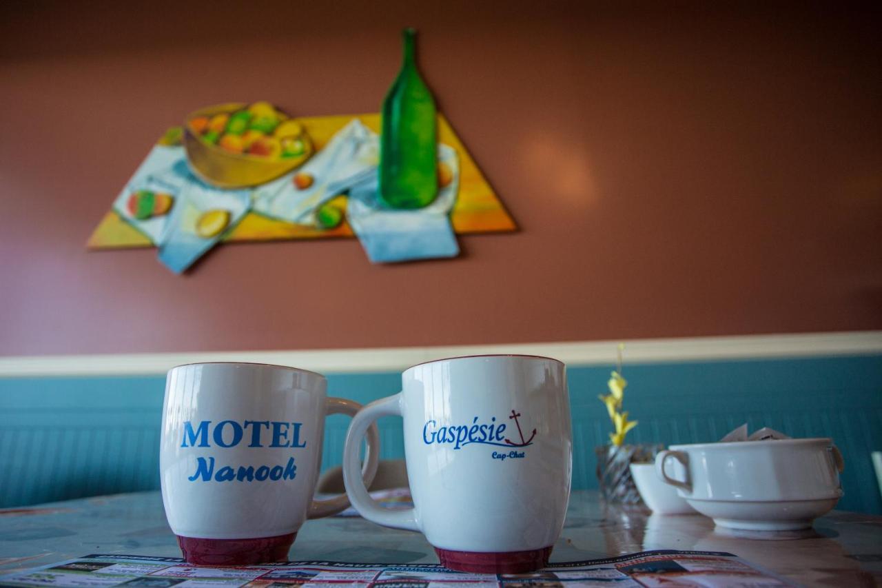 Motel Nanook แคป-ชาต์ ภายนอก รูปภาพ